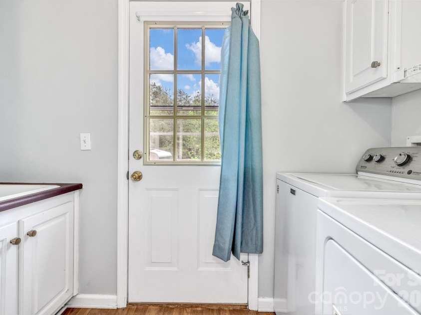 31 Trent Drive, Leicester, NC 28748.  MLS# CAR4380919, YatesRealty ID 27168. 