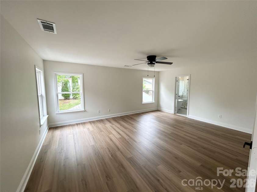 123 Glade Valley Avenue, Mooresville, NC 28117.  MLS# CAR4373922, YatesRealty ID 27169. 