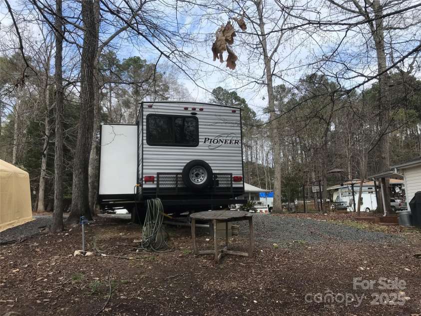 137 Landlubber Trail, Mount Gilead, NC 27306.  MLS# CAR4238475, YatesRealty ID 2717. 