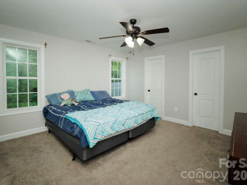 236 Cabarrus Avenue, Concord, NC 28025.  MLS# CAR4384143, YatesRealty ID 27171. 