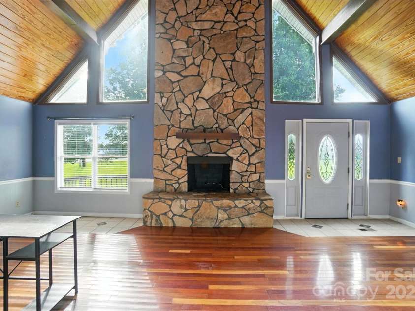 1235 Stony Point Road, Kings Mountain, NC 28086.  MLS# CAR4278142, YatesRealty ID 27173. 