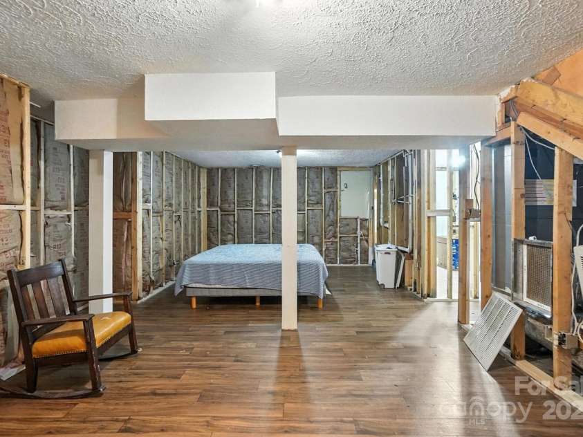 1235 Stony Point Road, Kings Mountain, NC 28086.  MLS# CAR4278142, YatesRealty ID 27173. 