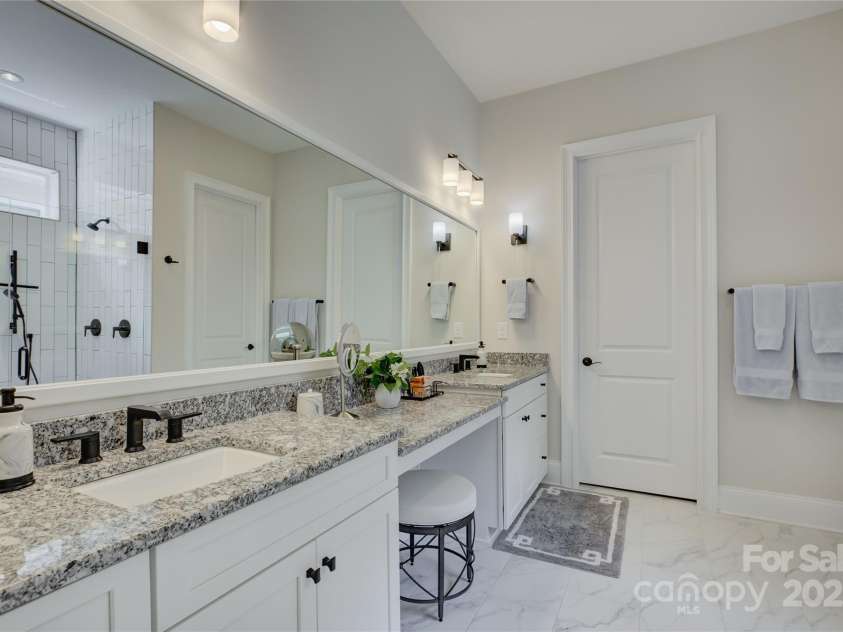 27817 Tall Ridge Road, Charlotte, NC 28278.  MLS# CAR4264818, YatesRealty ID 27174. 