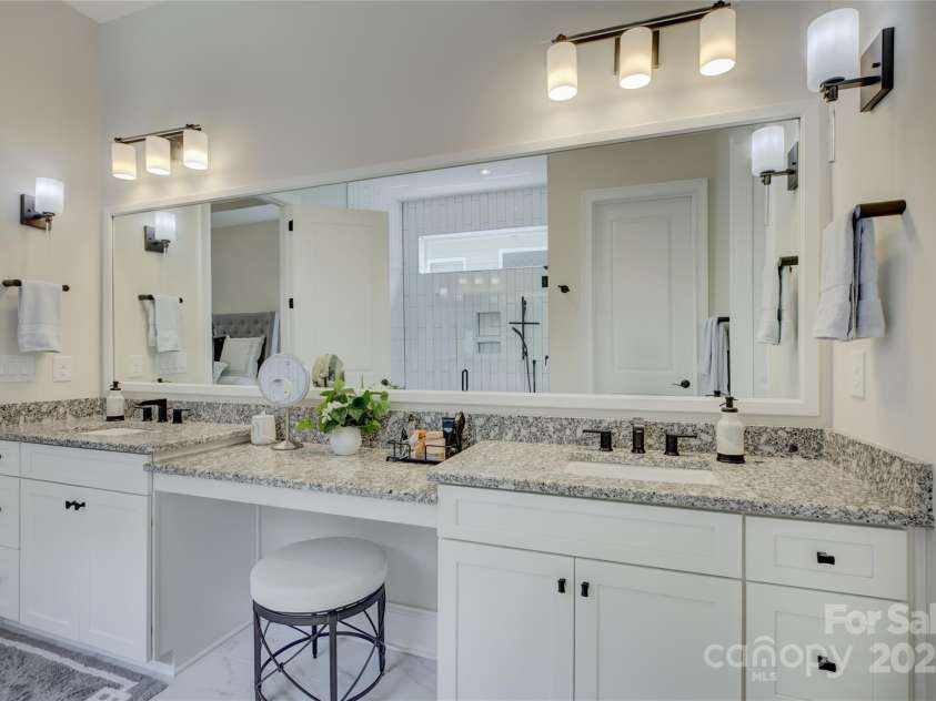 27817 Tall Ridge Road, Charlotte, NC 28278.  MLS# CAR4264818, YatesRealty ID 27174. 