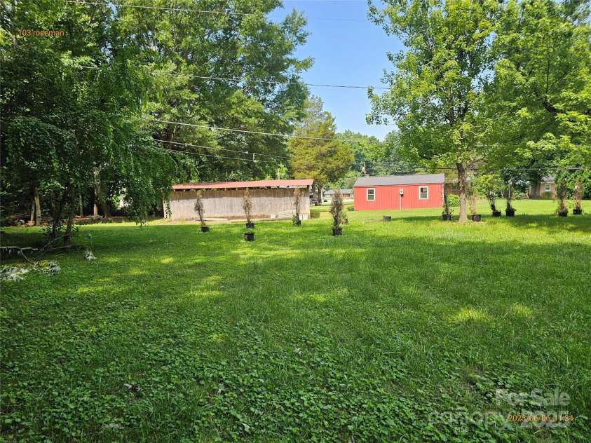 103 Roseman Lane, Statesville, NC 28625.  MLS# CAR4276753, YatesRealty ID 27176. 