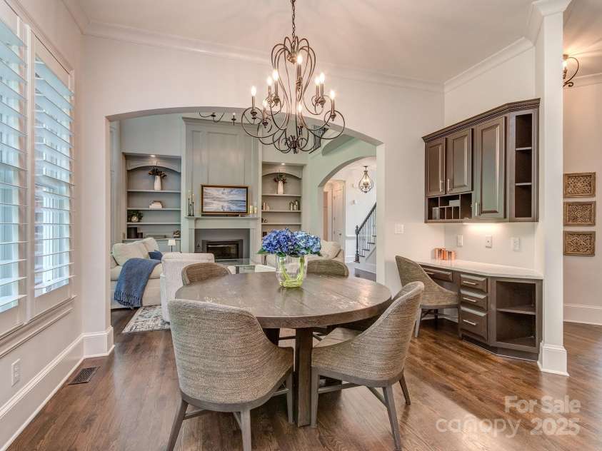 102 Montrose Drive, Waxhaw, NC 28173.  MLS# CAR4280663, YatesRealty ID 27178. 