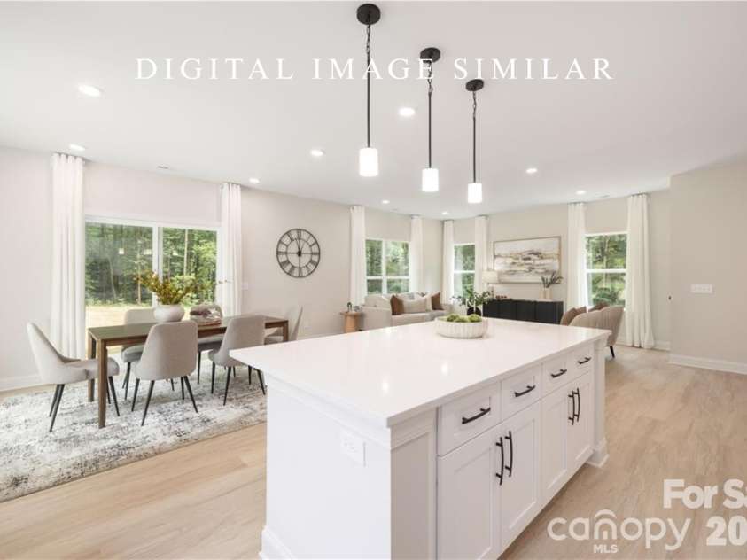 6633 Terry Lane, Charlotte, NC 28215.  MLS# CAR4381657, YatesRealty ID 27178. 