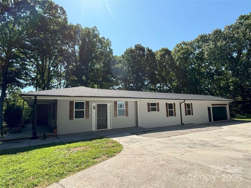 5335 Nc 152 Highway, China Grove, NC 28023.  MLS# CAR4280832, YatesRealty ID 27179. 