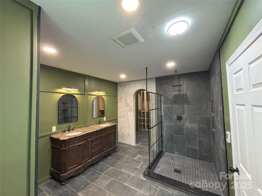 5335 Nc 152 Highway, China Grove, NC 28023.  MLS# CAR4280832, YatesRealty ID 27179. 