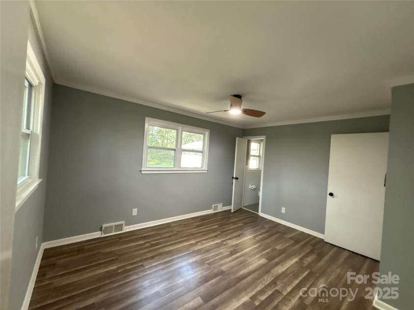 5335 Nc 152 Highway, China Grove, NC 28023.  MLS# CAR4280832, YatesRealty ID 27179. 