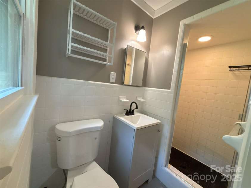 5335 Nc 152 Highway, China Grove, NC 28023.  MLS# CAR4280832, YatesRealty ID 27179. 