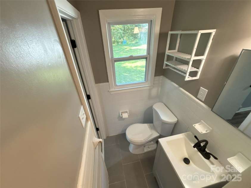 5335 Nc 152 Highway, China Grove, NC 28023.  MLS# CAR4280832, YatesRealty ID 27179. 