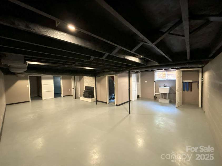 5335 Nc 152 Highway, China Grove, NC 28023.  MLS# CAR4280832, YatesRealty ID 27179. 