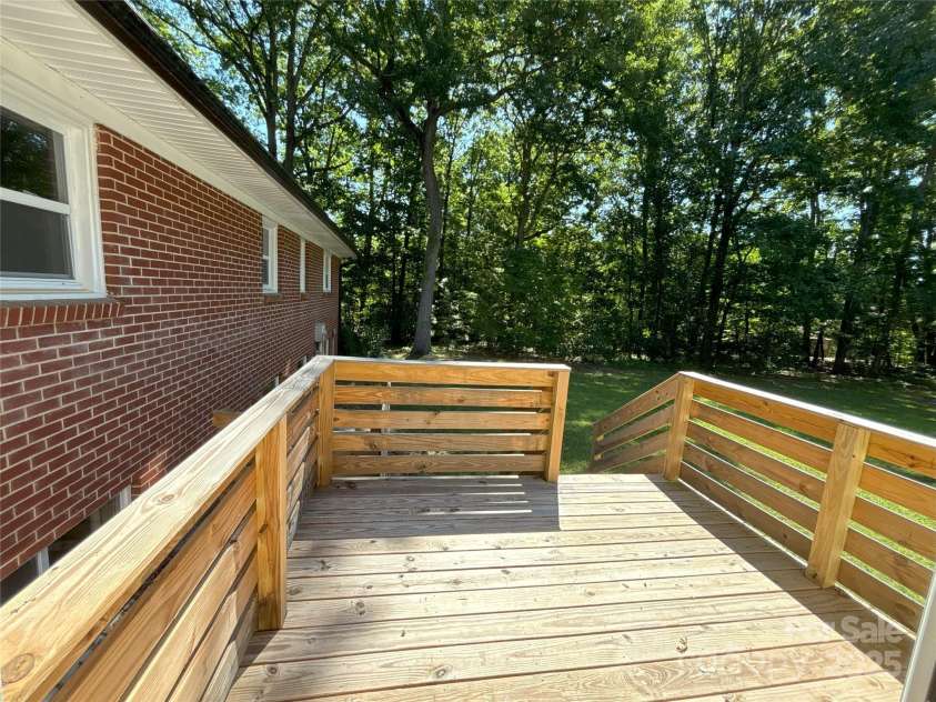 5335 Nc 152 Highway, China Grove, NC 28023.  MLS# CAR4280832, YatesRealty ID 27179. 