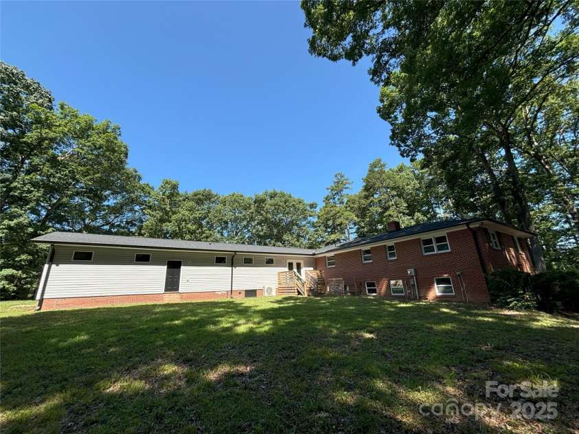 5335 Nc 152 Highway, China Grove, NC 28023.  MLS# CAR4280832, YatesRealty ID 27179. 