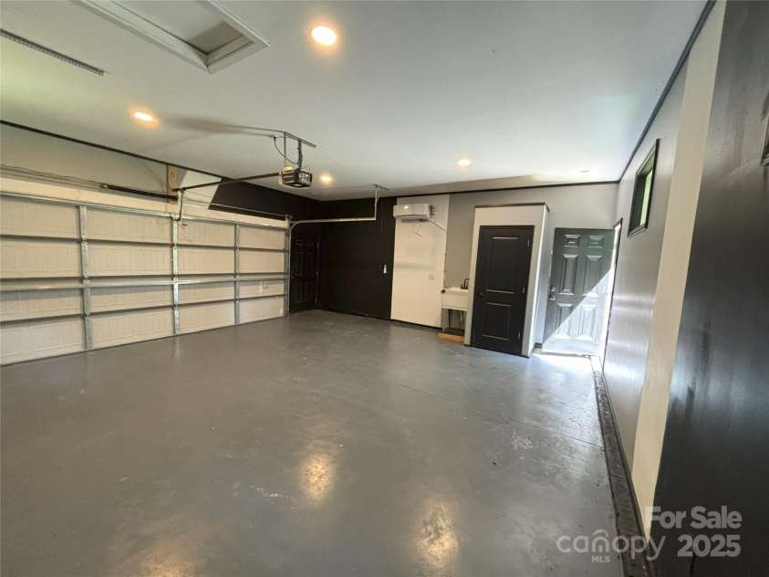 5335 Nc 152 Highway, China Grove, NC 28023.  MLS# CAR4280832, YatesRealty ID 27179. 