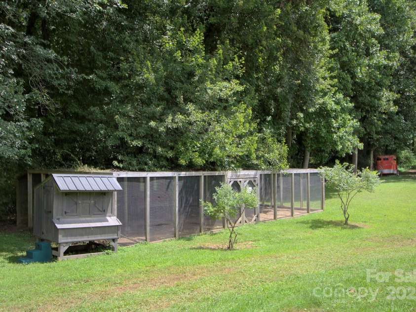 193 Duncan Creek Road, Fletcher, NC 28732.  MLS# CAR4292957, YatesRealty ID 2718. 
