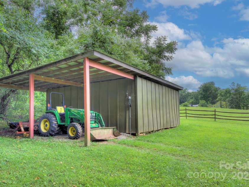 193 Duncan Creek Road, Fletcher, NC 28732.  MLS# CAR4292957, YatesRealty ID 2718. 