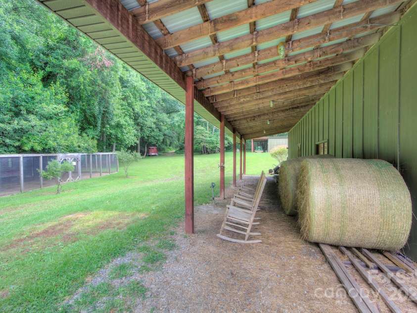193 Duncan Creek Road, Fletcher, NC 28732.  MLS# CAR4292957, YatesRealty ID 2718. 