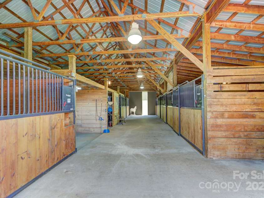 193 Duncan Creek Road, Fletcher, NC 28732.  MLS# CAR4292957, YatesRealty ID 2718. 