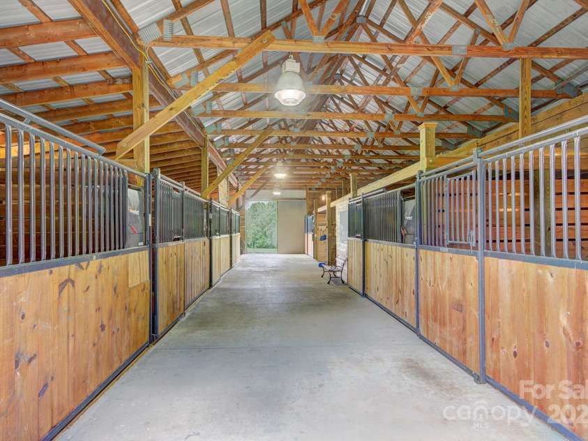 193 Duncan Creek Road, Fletcher, NC 28732.  MLS# CAR4292957, YatesRealty ID 2718. 