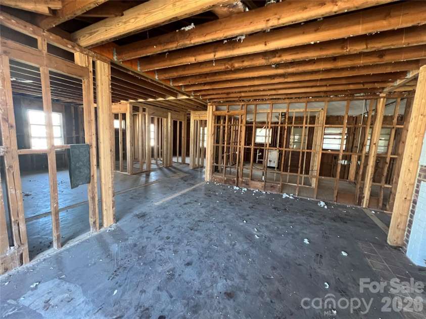 20230 Main Street, Cornelius, NC 28031.  MLS# CAR4338025, YatesRealty ID 2718. 