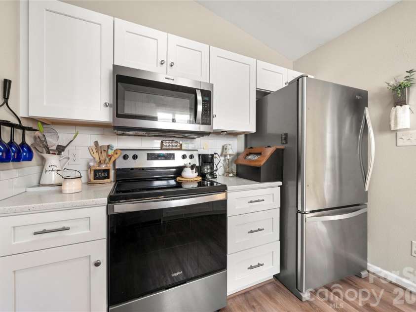 3014 Kansas City Drive, Monroe, NC 28110.  MLS# CAR4386933, YatesRealty ID 27182. 