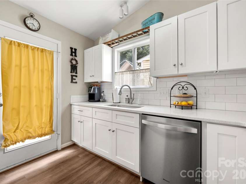 3014 Kansas City Drive, Monroe, NC 28110.  MLS# CAR4386933, YatesRealty ID 27182. 