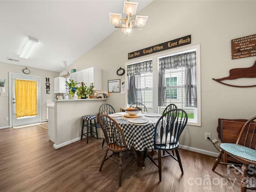 3014 Kansas City Drive, Monroe, NC 28110.  MLS# CAR4386933, YatesRealty ID 27182. 