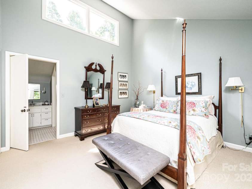 902 Cherokee Place, Lenoir, NC 28645.  MLS# CAR4277331, YatesRealty ID 27183. Primary Bedroom