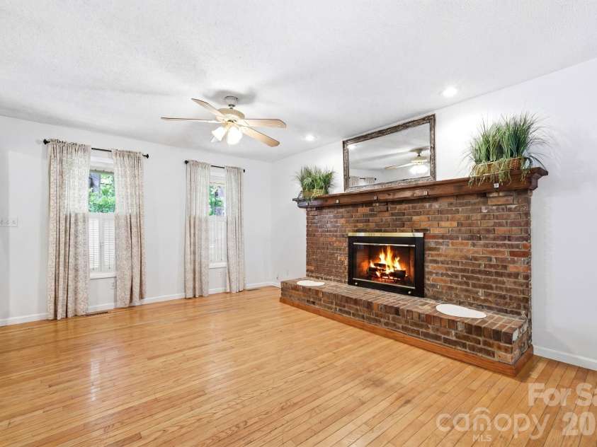 9143 Sadlers Ridge Road, Fort Mill, SC 29707.  MLS# CAR4388651, YatesRealty ID 27183. 