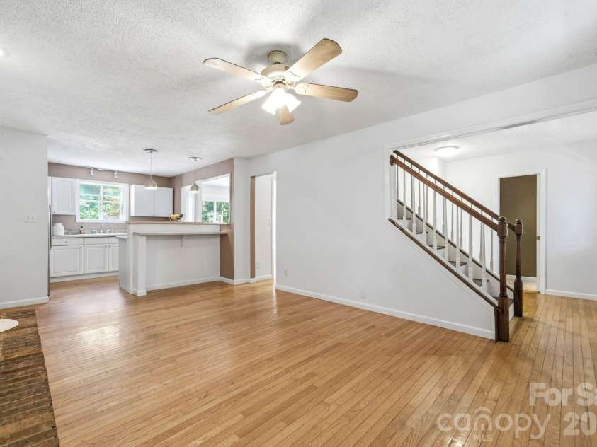 9143 Sadlers Ridge Road, Fort Mill, SC 29707.  MLS# CAR4388651, YatesRealty ID 27183. 