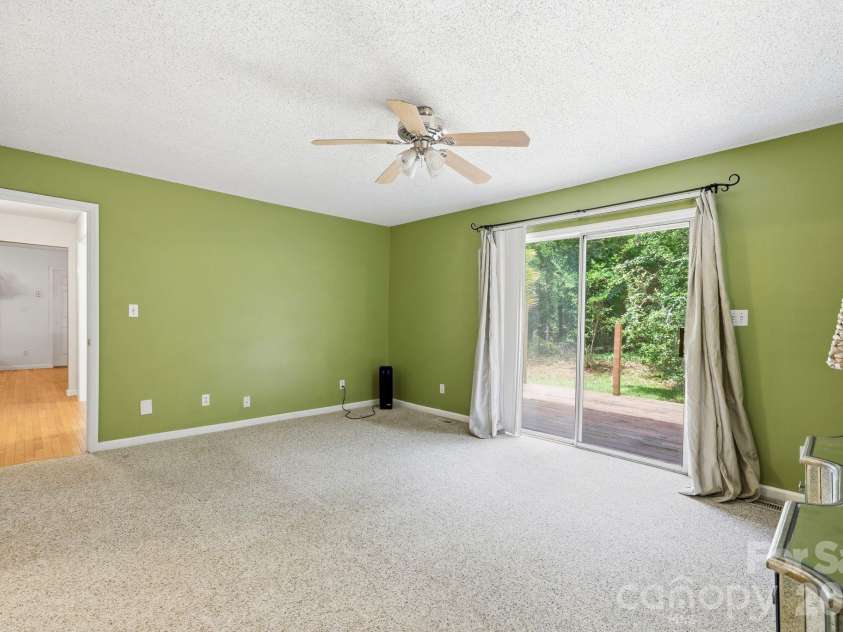 9143 Sadlers Ridge Road, Fort Mill, SC 29707.  MLS# CAR4388651, YatesRealty ID 27183. 