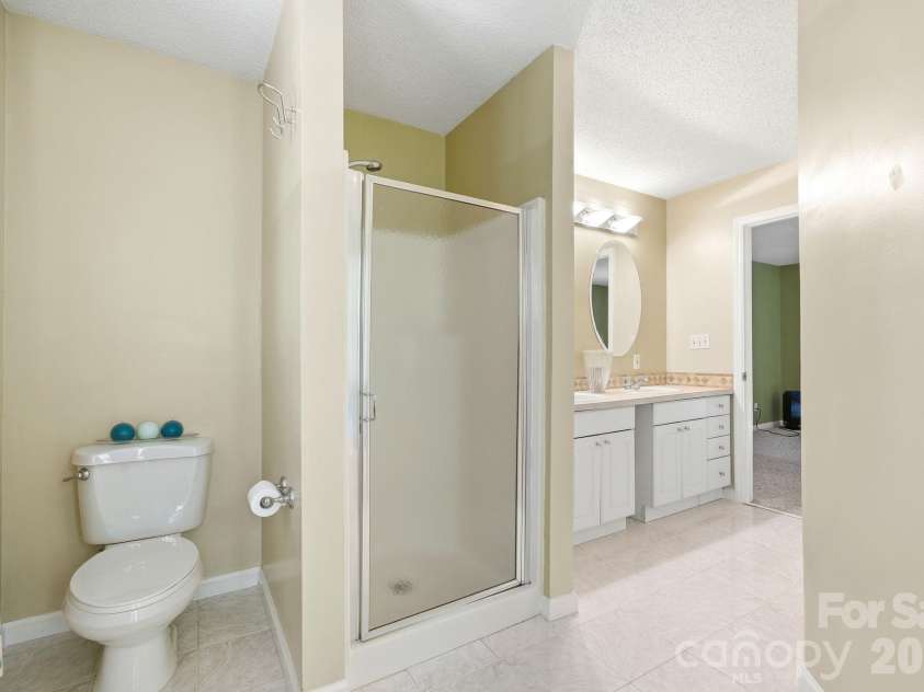 9143 Sadlers Ridge Road, Fort Mill, SC 29707.  MLS# CAR4388651, YatesRealty ID 27183. 