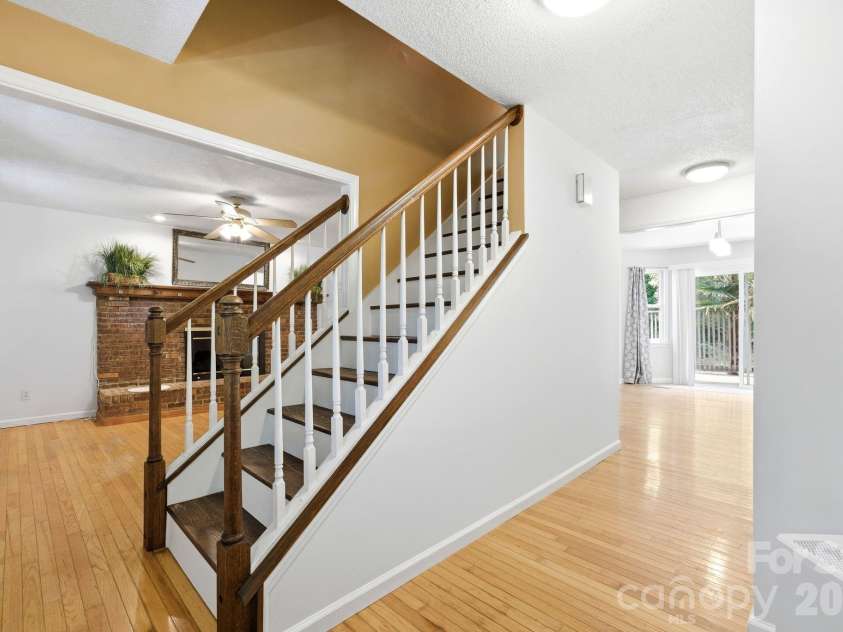9143 Sadlers Ridge Road, Fort Mill, SC 29707.  MLS# CAR4388651, YatesRealty ID 27183. 