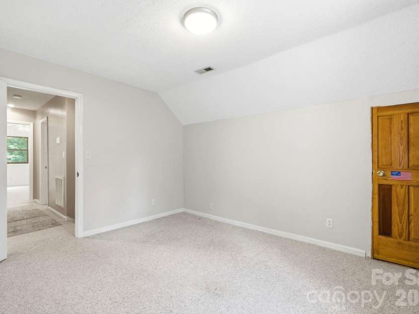 9143 Sadlers Ridge Road, Fort Mill, SC 29707.  MLS# CAR4388651, YatesRealty ID 27183. 