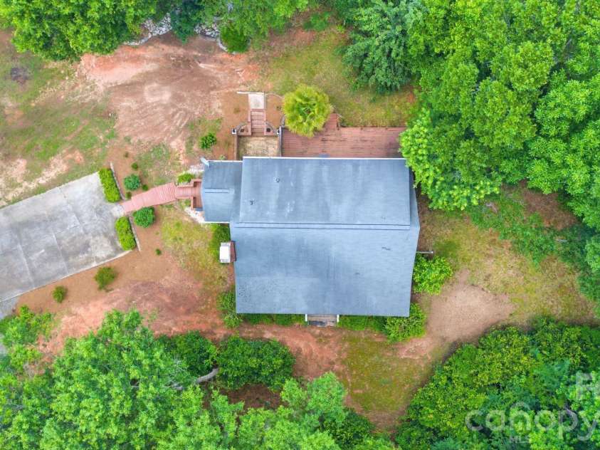 9143 Sadlers Ridge Road, Fort Mill, SC 29707.  MLS# CAR4388651, YatesRealty ID 27183. 
