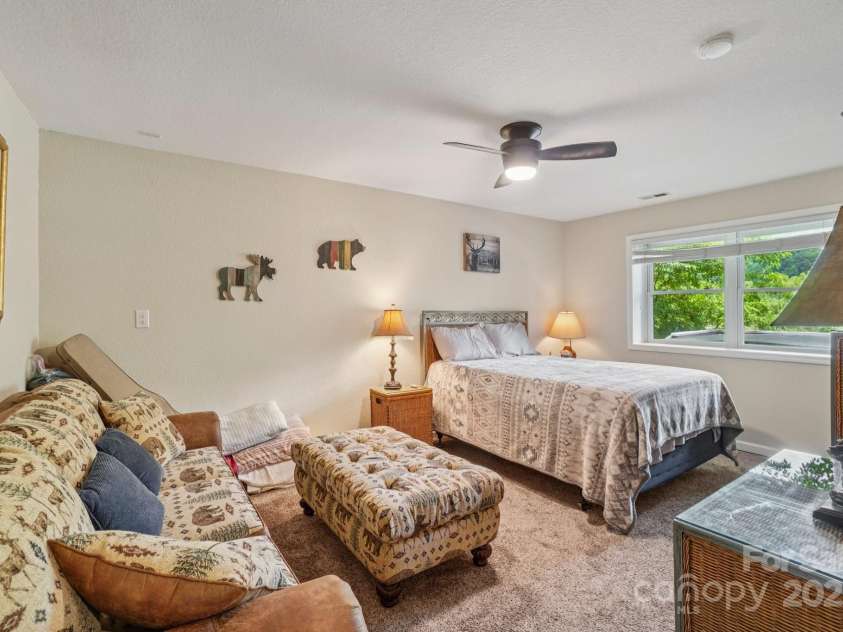 7 Higel Lane, Maggie Valley, NC 28751.  MLS# CAR4280998, YatesRealty ID 27185. 