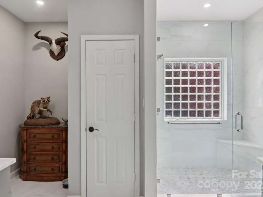 7 Higel Lane, Maggie Valley, NC 28751.  MLS# CAR4280998, YatesRealty ID 27185. 