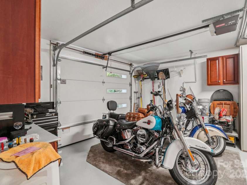 7 Higel Lane, Maggie Valley, NC 28751.  MLS# CAR4280998, YatesRealty ID 27185. 