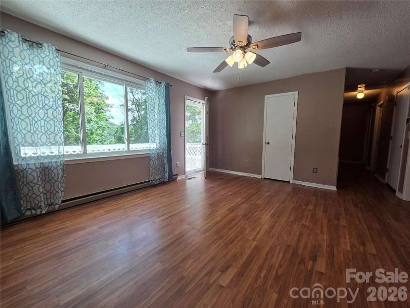 165 Mount Eire Drive, Sylva, NC 28779.  MLS# CAR4388618, YatesRealty ID 27186. 