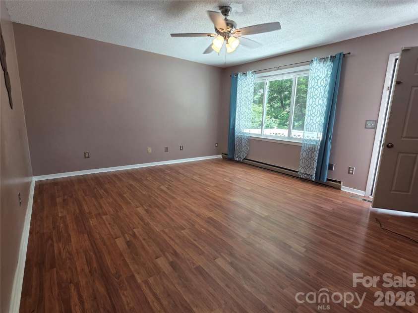 165 Mount Eire Drive, Sylva, NC 28779.  MLS# CAR4388618, YatesRealty ID 27186. 