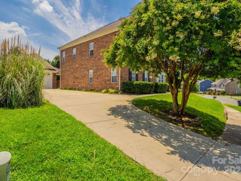 5013 Clover Hill Road, Indian Trail, NC 28079.  MLS# CAR4278725, YatesRealty ID 27186. 