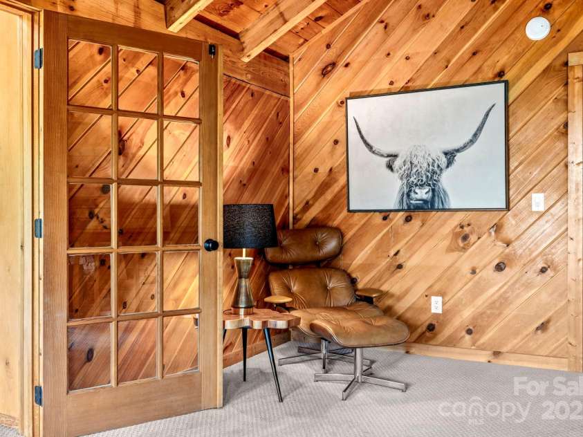 1933 Laurel Ridge Road, Maggie Valley, NC 28751.  MLS# CAR4281523, YatesRealty ID 27189. 