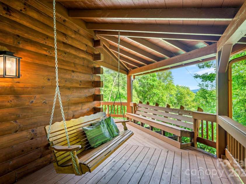 1933 Laurel Ridge Road, Maggie Valley, NC 28751.  MLS# CAR4281523, YatesRealty ID 27189. Sweet Tea Sippin'