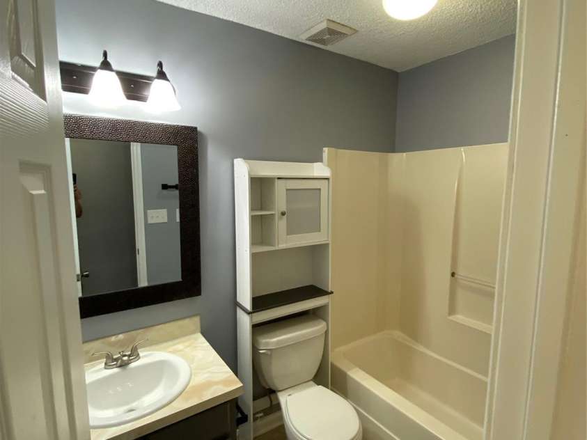 4825 Banfshire Road, Charlotte, NC 28215.  MLS# CAR4238610, YatesRealty ID 2719. 