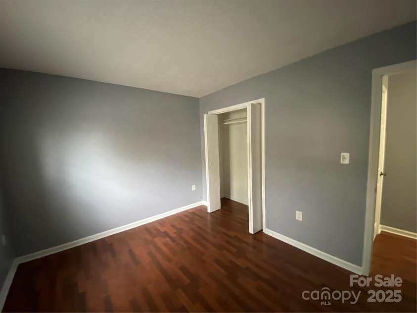 4825 Banfshire Road, Charlotte, NC 28215.  MLS# CAR4238610, YatesRealty ID 2719. 