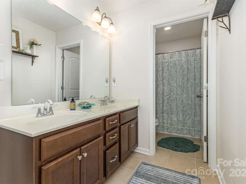 108 Avalon Reserve Drive, Mooresville, NC 28115.  MLS# CAR4281508, YatesRealty ID 27191. 