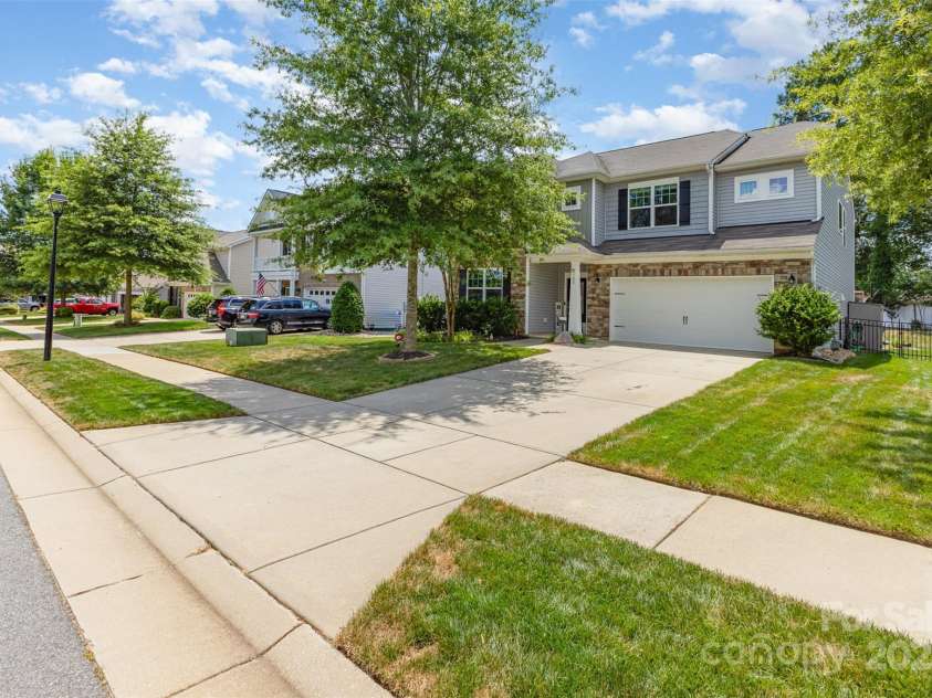 108 Avalon Reserve Drive, Mooresville, NC 28115.  MLS# CAR4281508, YatesRealty ID 27191. 