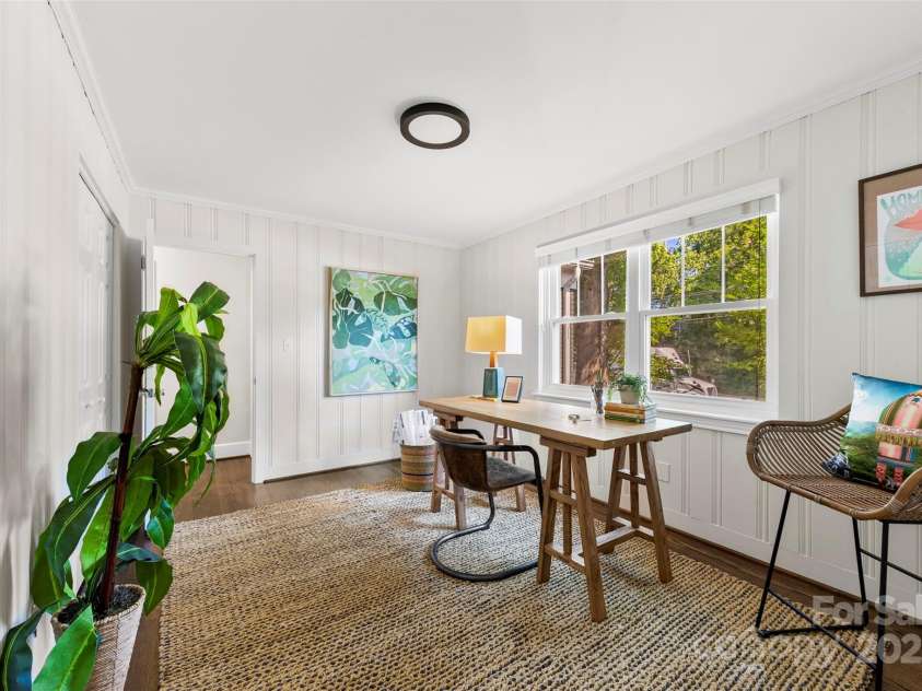 1126 Woodlawn Road, Charlotte, NC 28209.  MLS# CAR4281650, YatesRealty ID 27192. Secondary bedroom.
